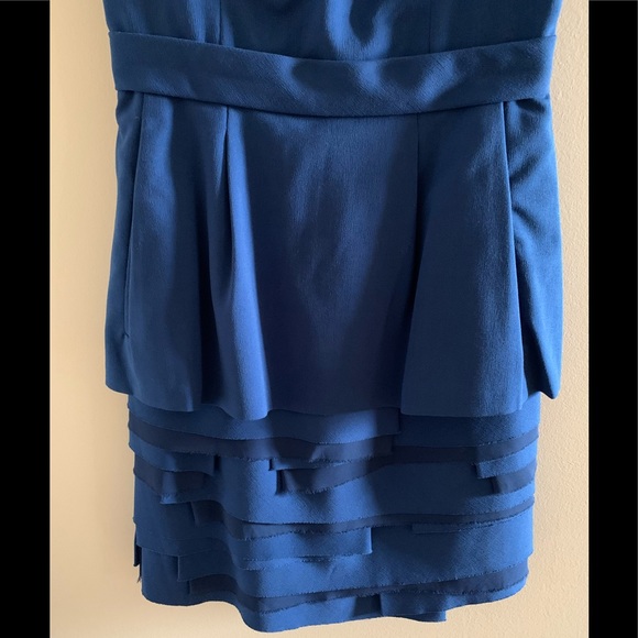 BCBGMaxAzria Peplum Dress with pockets - Picture 5 of 9